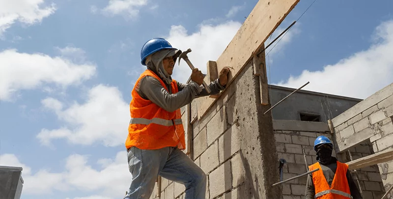 construcao-civil-reforma-tributaria.png Construção civil em alta: como a demanda por mão de obra impacta o mercado?