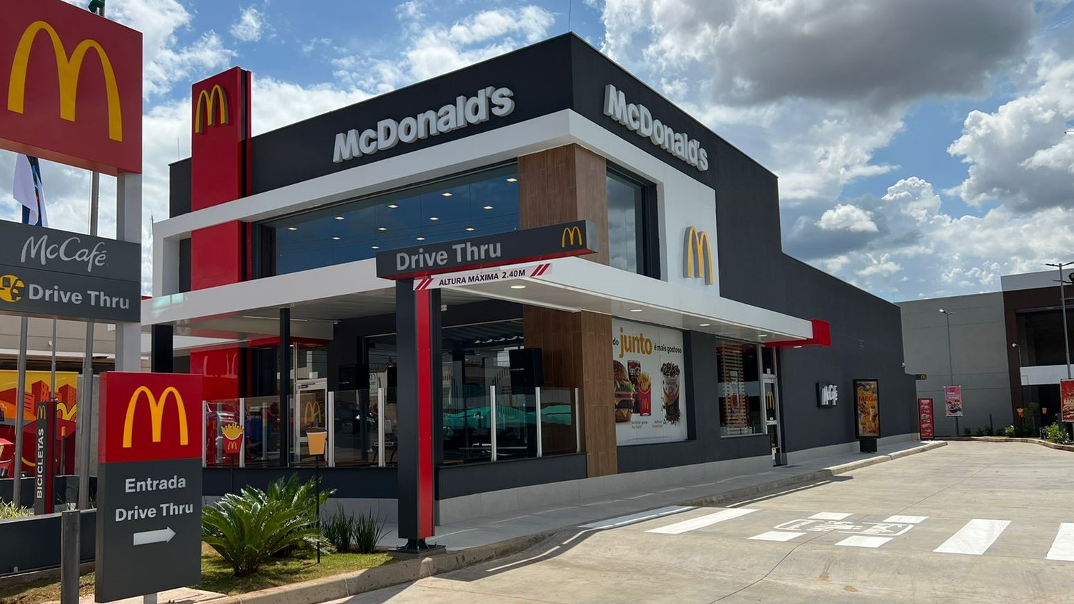 Jovem Aprendiz McDonald's 2025 Requisitos, Benefícios e Inscrição